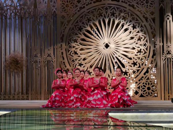 0119����ǰ����ʮ���� Я�ֹ�ӭ�Ҹ��ꡪ��������ˮѧԺ¡�ؾ��н�У35���������2020���´��ж����-�˾�7.JPG