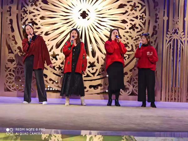 0119����ǰ����ʮ���� Я�ֹ�ӭ�Ҹ��ꡪ��������ˮѧԺ¡�ؾ��н�У35���������2020���´��ж����-�˾�4.JPG