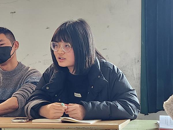 郑婷老师_副本.jpg
