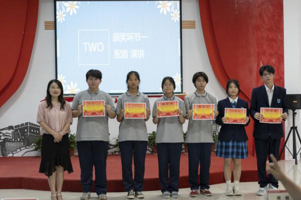 0614国际教育系外文节闭幕式--顾婷11_副本.jpg