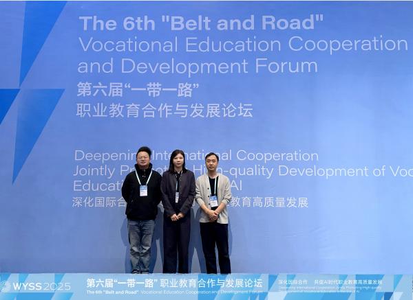 ˮеרҵѧУμӵ조һ...