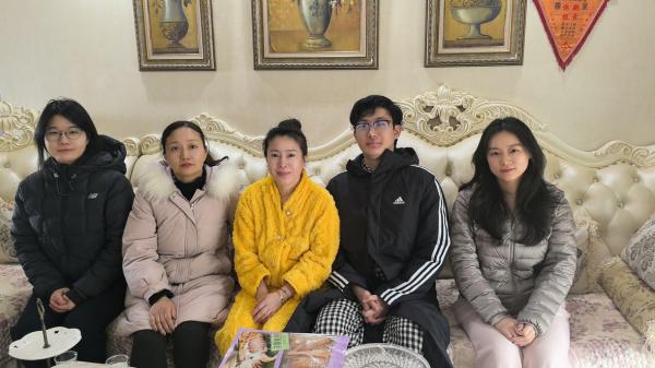 ���ټҷ�ů����  ��УЯ�����ɳ�������ˮ��...